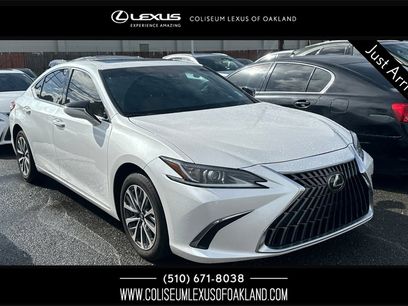 Used 2024 Lexus ES 350 w/ Accessory Package (Z2)