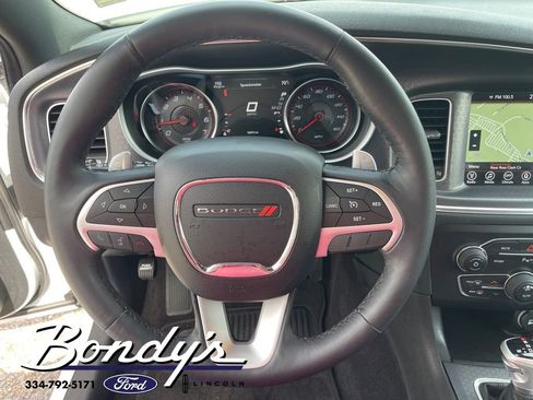 Used 2017 Dodge Charger R/T w/ Plus Group image 7