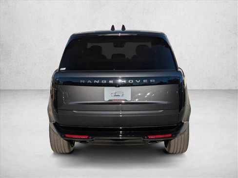 New 2025 Land Rover Range Rover SE image 8