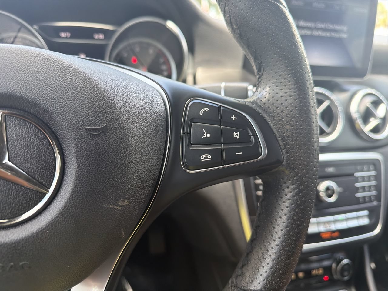 Used 2019 Mercedes-Benz CLA 250 image 27
