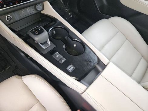 Certified 2023 Nissan Rogue SL w/ SL Premium Package image 24