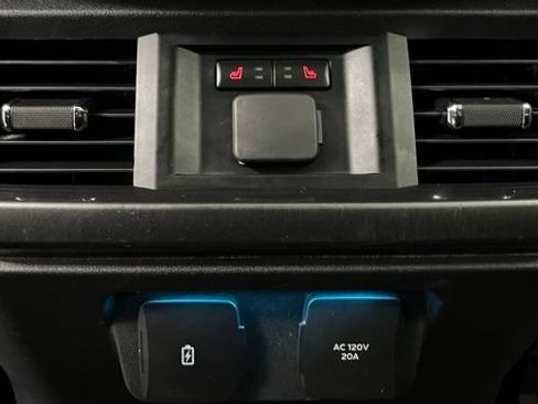 Used 2023 Ford F150 Lariat w/ Equipment Group 502A High AWD/4WD image 48