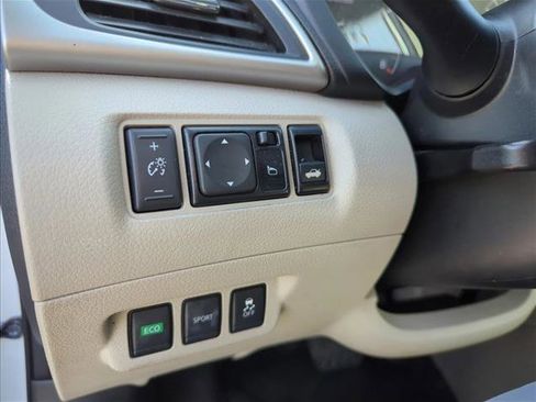 Used 2017 Nissan Sentra S image 23
