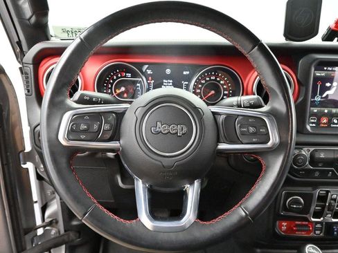 Used 2020 Jeep Gladiator Rubicon AWD/4WD image 15