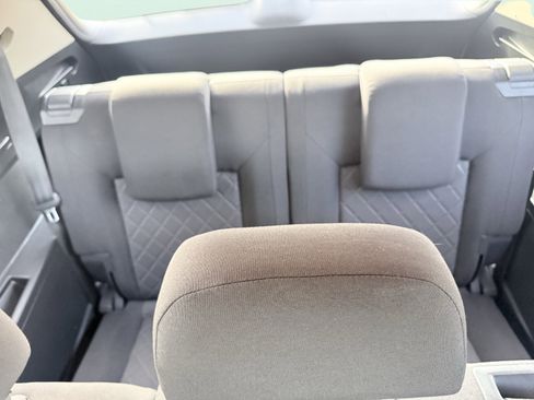 Used 2018 Volkswagen Atlas S image 38