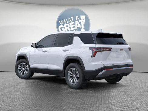 New 2026 Chevrolet Equinox LT AWD/4WD image 3