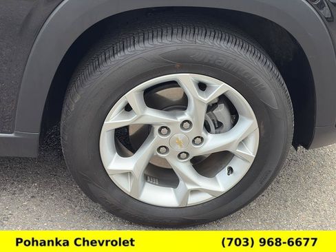 Certified 2024 Chevrolet Trax LS w/ LS Convenience Package FWD image 29