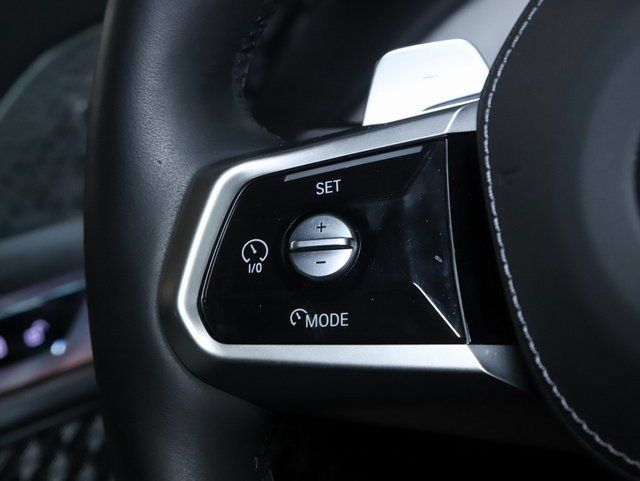 Used 2026 BMW 740i xDrive AWD/4WD image 27