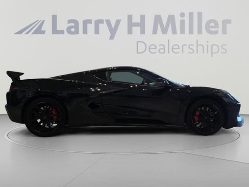 New 2027 Chevrolet Corvette Stingray Coupe w/ Z51 Performance Package RWD image 6
