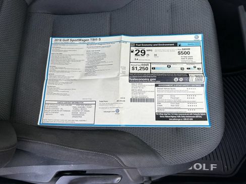 Used 2018 Volkswagen Golf S FWD image 33