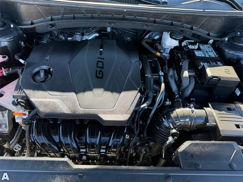 Used 2023 Hyundai Tucson Limited image 32