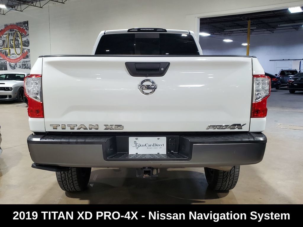 Used 2019 Nissan Titan PRO-4X AWD/4WD image 10