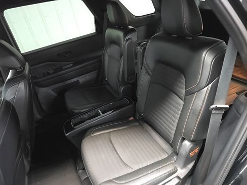 Used 2023 Nissan Pathfinder Rock Creek image 31