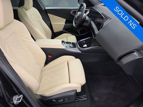 Used 2025 BMW X3 xDrive30i w/ Premium Package image 27