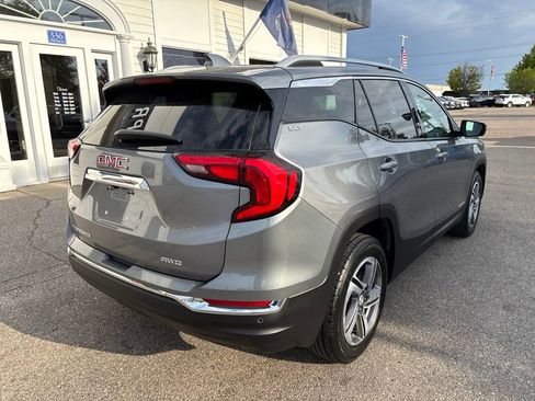 Used 2020 GMC Terrain SLT w/ Preferred Package AWD/4WD image 5