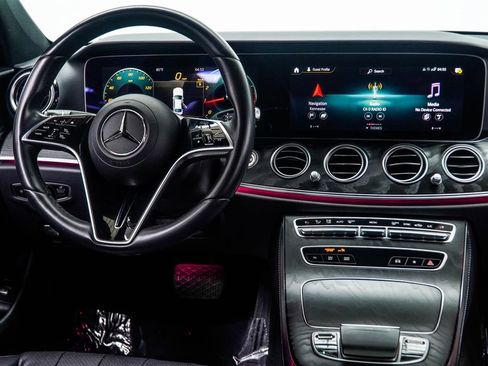 Used 2023 Mercedes-Benz E 350 Sedan image 16