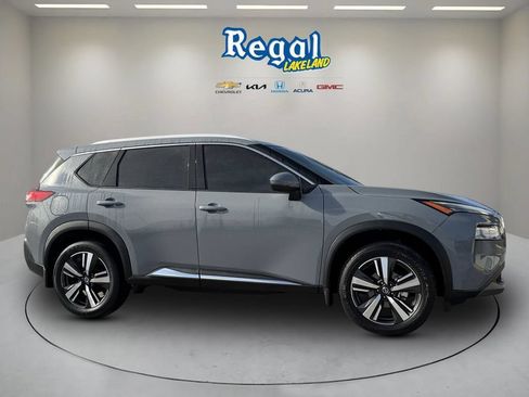 Used 2021 Nissan Rogue SL w/ Premium Package FWD image 1