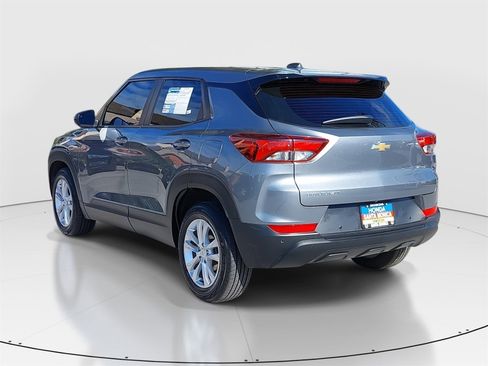 Used 2021 Chevrolet TrailBlazer LS image 7