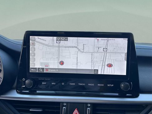 Used 2023 Kia Forte GT-Line w/ GT-Line Premium Package image 12