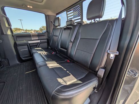 Used 2019 Ford F250 Lariat w/ Lariat Ultimate Package image 7