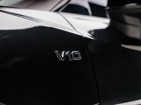 Used 2018 Audi R8 V10 image 21