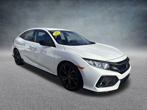 Used 2019 Honda Civic Sport image 3
