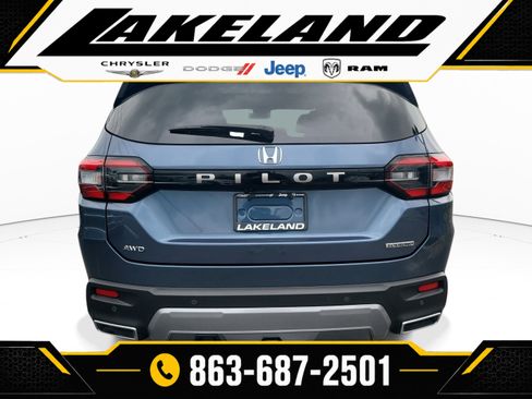 Used 2026 Honda Pilot Touring image 5