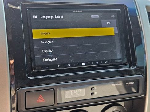 Used 2013 Toyota Tacoma PreRunner w/ TRD Sport Pkg image 19