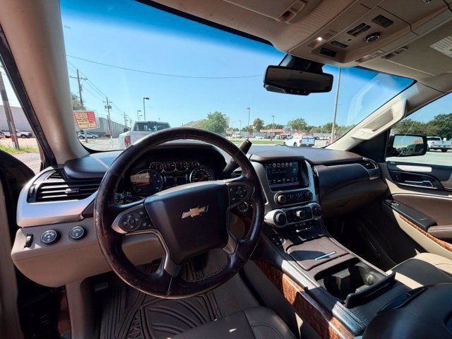 Used 2018 Chevrolet Suburban Premier AWD/4WD image 9