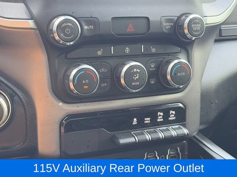 Used 2019 RAM 1500 Big Horn AWD/4WD image 20