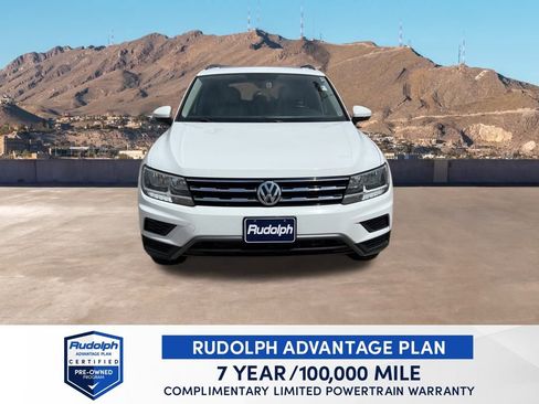 Used 2021 Volkswagen Tiguan SE w/ Panoramic Sunroof Package image 9