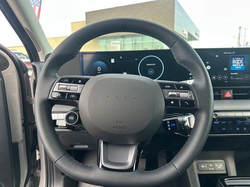 New 2025 Hyundai Ioniq 5 SEL image 14