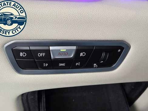 Used 2020 BMW X5 xDrive40i w/ Convenience Package AWD/4WD image 23