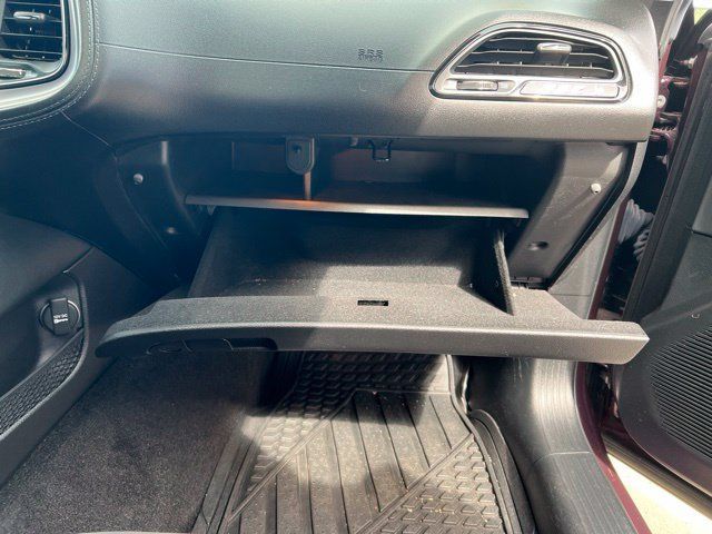 Used 2022 Dodge Challenger R/T Scat Pack w/ Dynamics Package RWD image 32