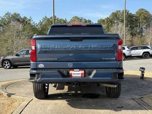 Used 2024 Chevrolet Silverado 1500 Custom image 6