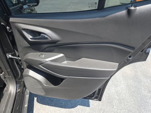 Used 2026 Chevrolet Trax LT FWD image 20