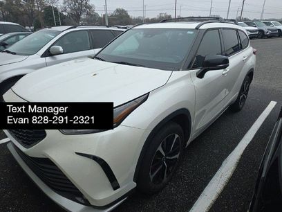 Used 2021 Toyota Highlander XSE