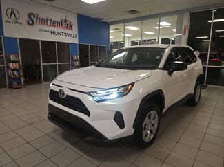 Used 2024 Toyota RAV4 LE video 1