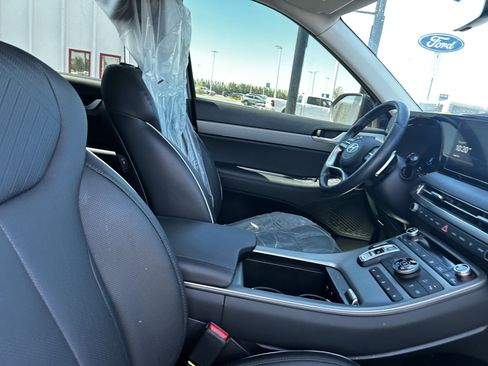 Used 2025 Hyundai Palisade SEL AWD/4WD image 13