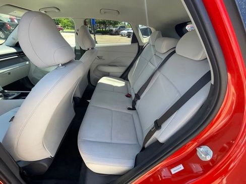 Used 2025 Hyundai Kona SEL AWD/4WD image 18