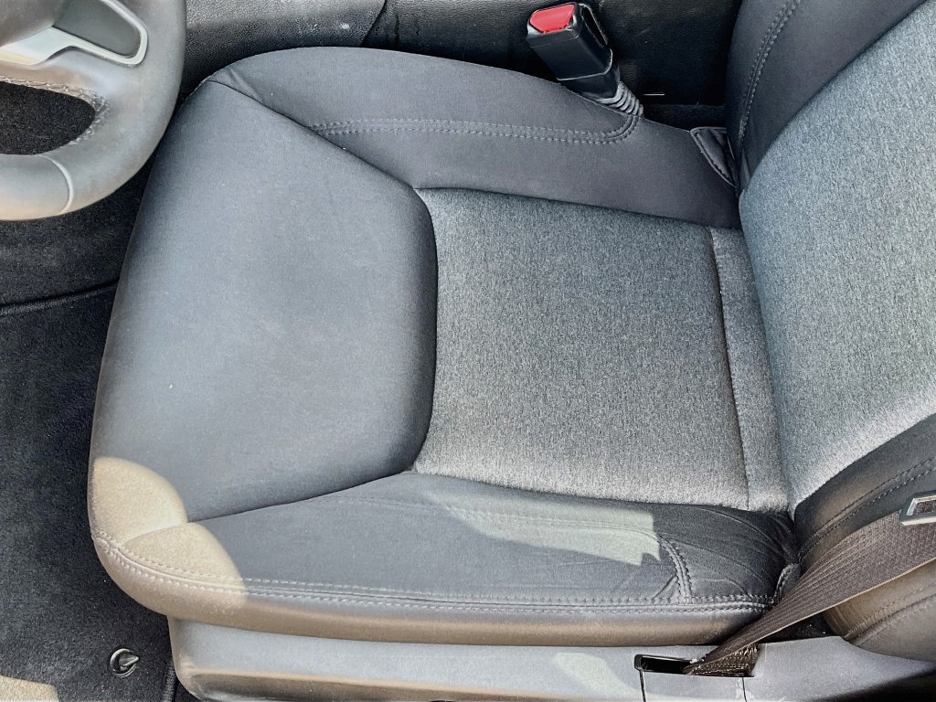 Used 2023 Chrysler 300 Touring RWD image 18