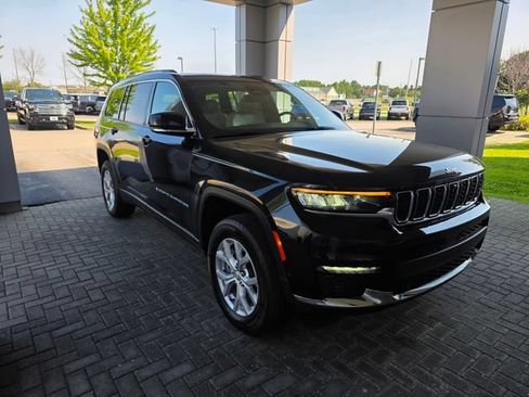 Used 2023 Jeep Grand Cherokee L Limited w/ Luxury Tech Group II AWD/4WD image 5