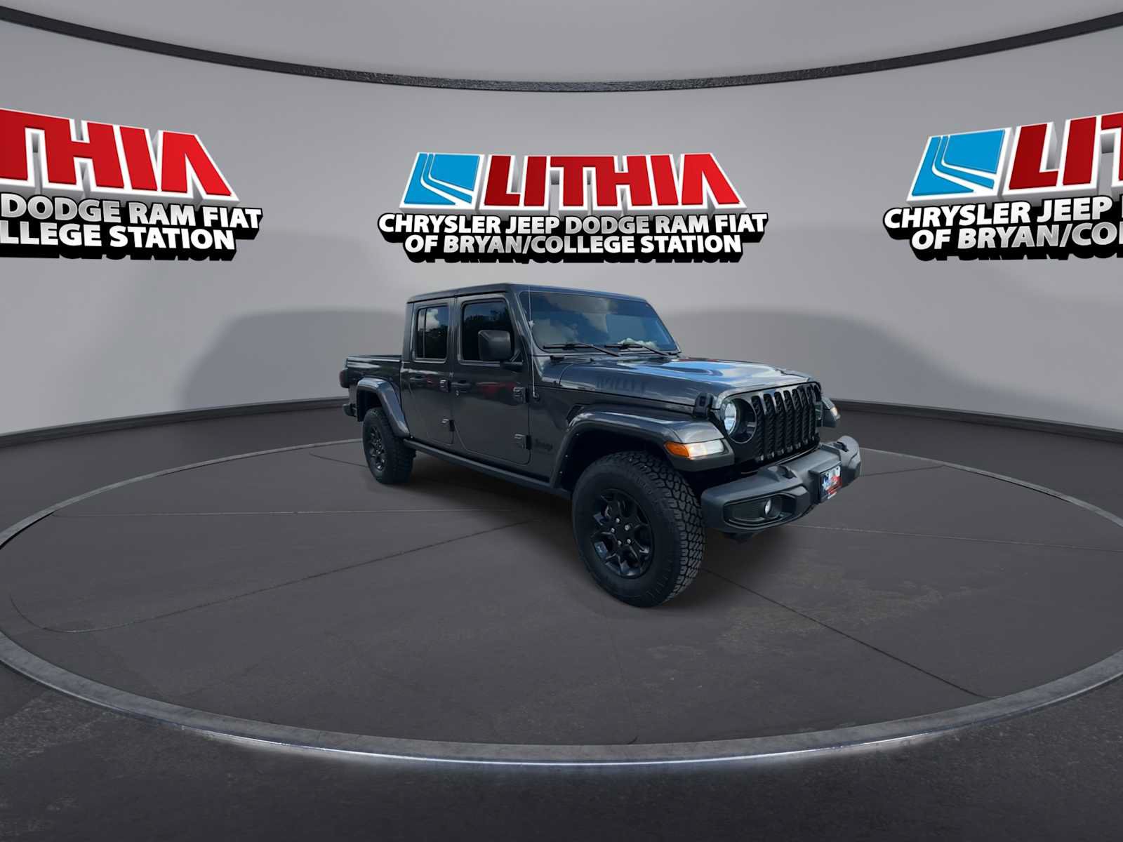 Used 2023 Jeep Gladiator Sport AWD/4WD image 2