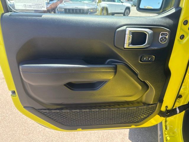Certified 2022 Jeep Wrangler Unlimited Sport AWD/4WD image 5