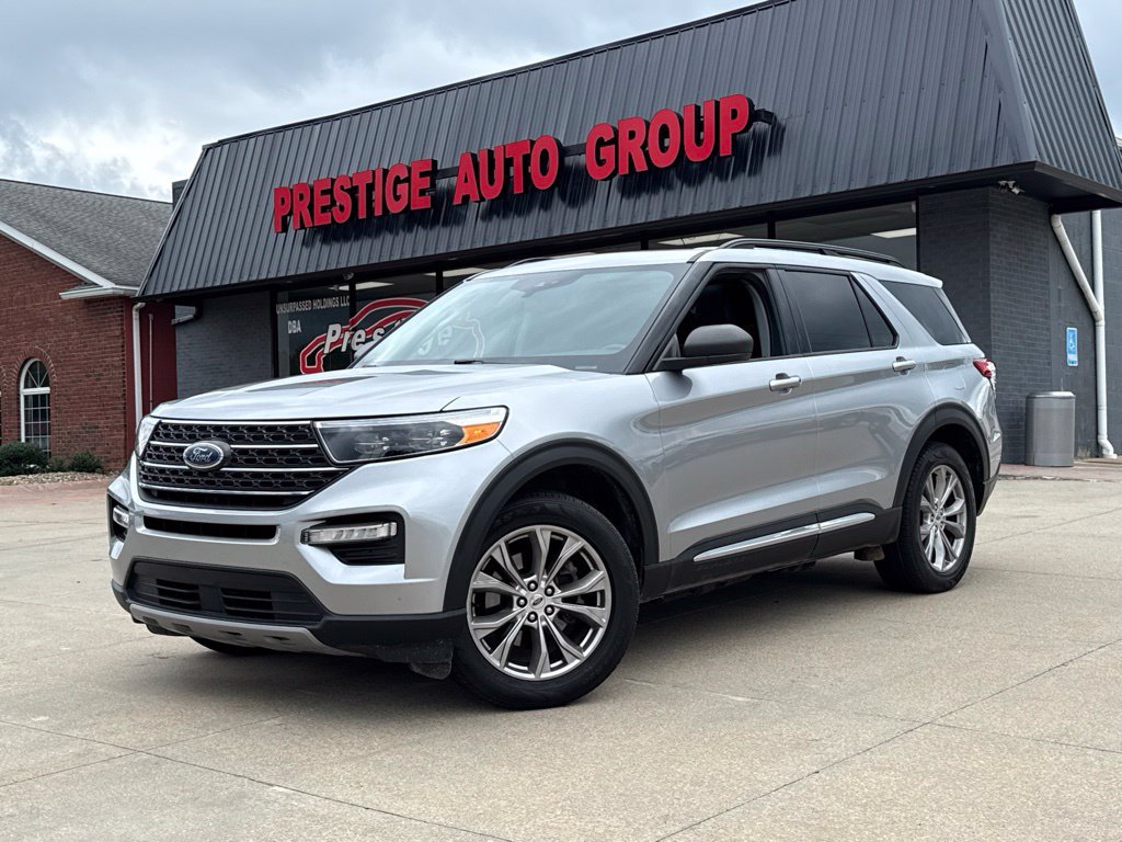 Used 2022 Ford Explorer XLT w/ Equipment Group 202A AWD/4WD image 20