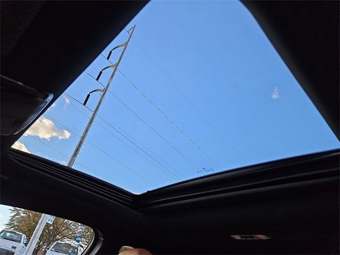 Used 2024 BMW 230i Coupe w/ Convenience Package image 14