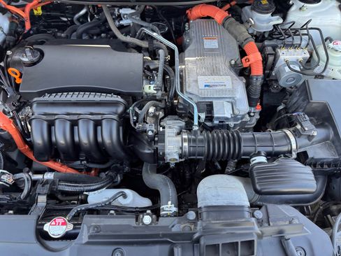 Used 2018 Honda Clarity Touring image 20