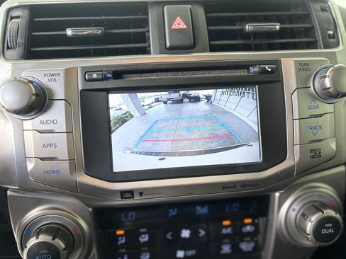 Used 2017 Toyota 4Runner Limited RWD image 17