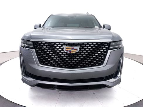 Used 2023 Cadillac Escalade ESV Premium Luxury w/ Performance Package AWD/4WD image 15
