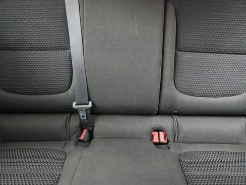 Used 2022 Chevrolet Bolt LT FWD image 26